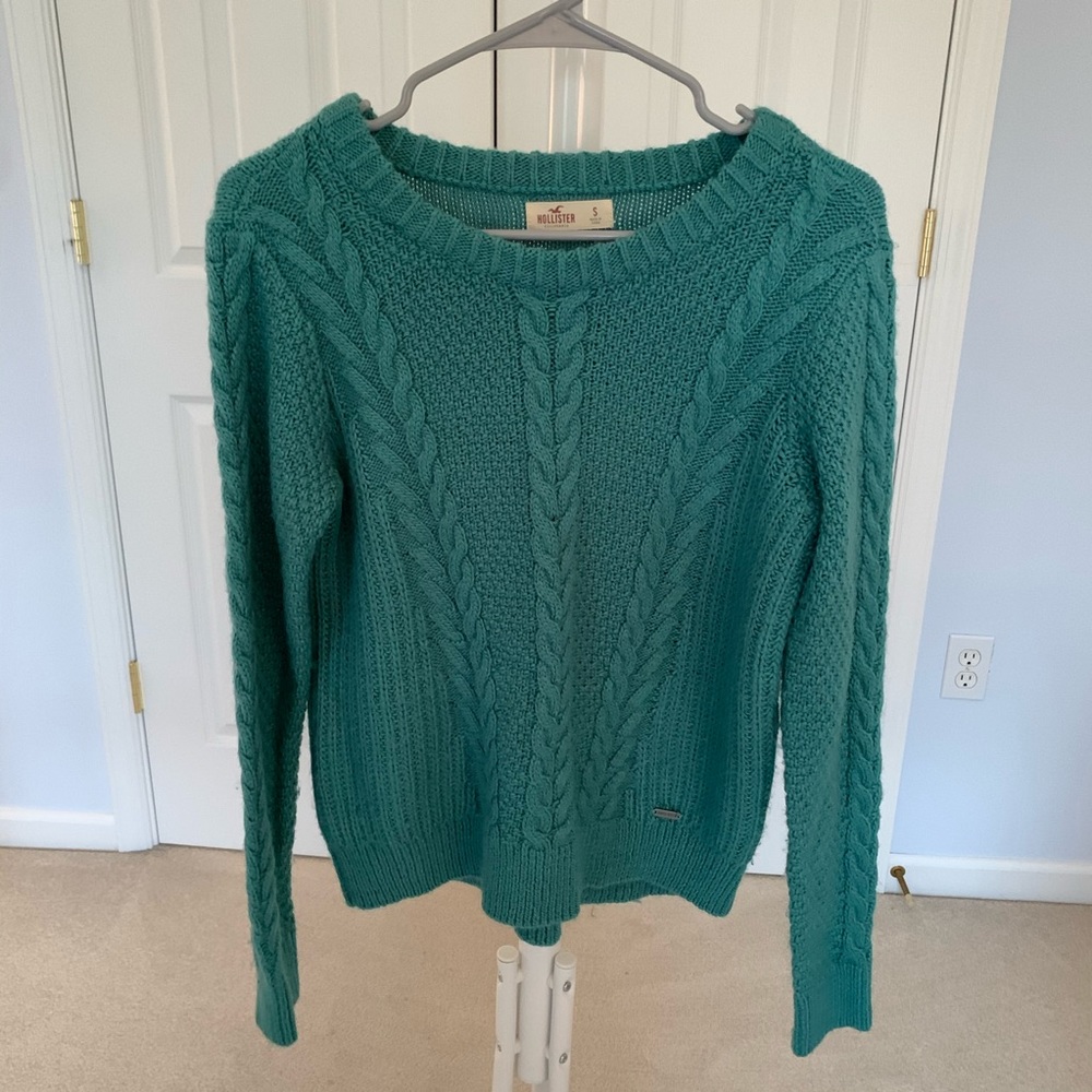 Hollister Sweater